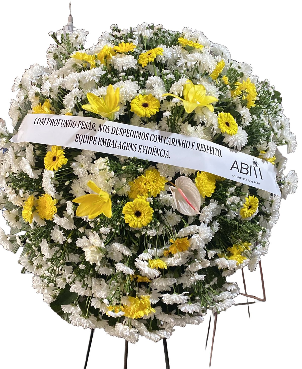 Coroa de flores branca e amarela